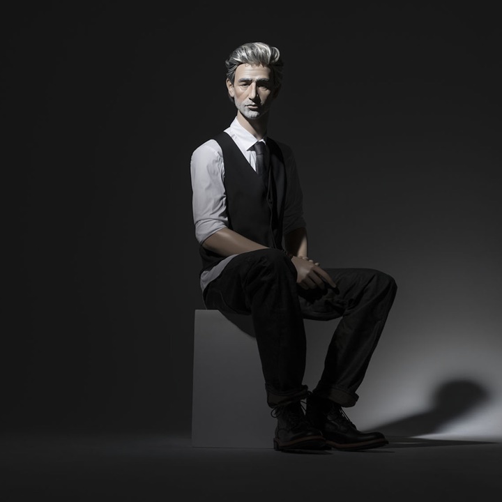 Sitting mannequin - Hans Boodt Mannequins